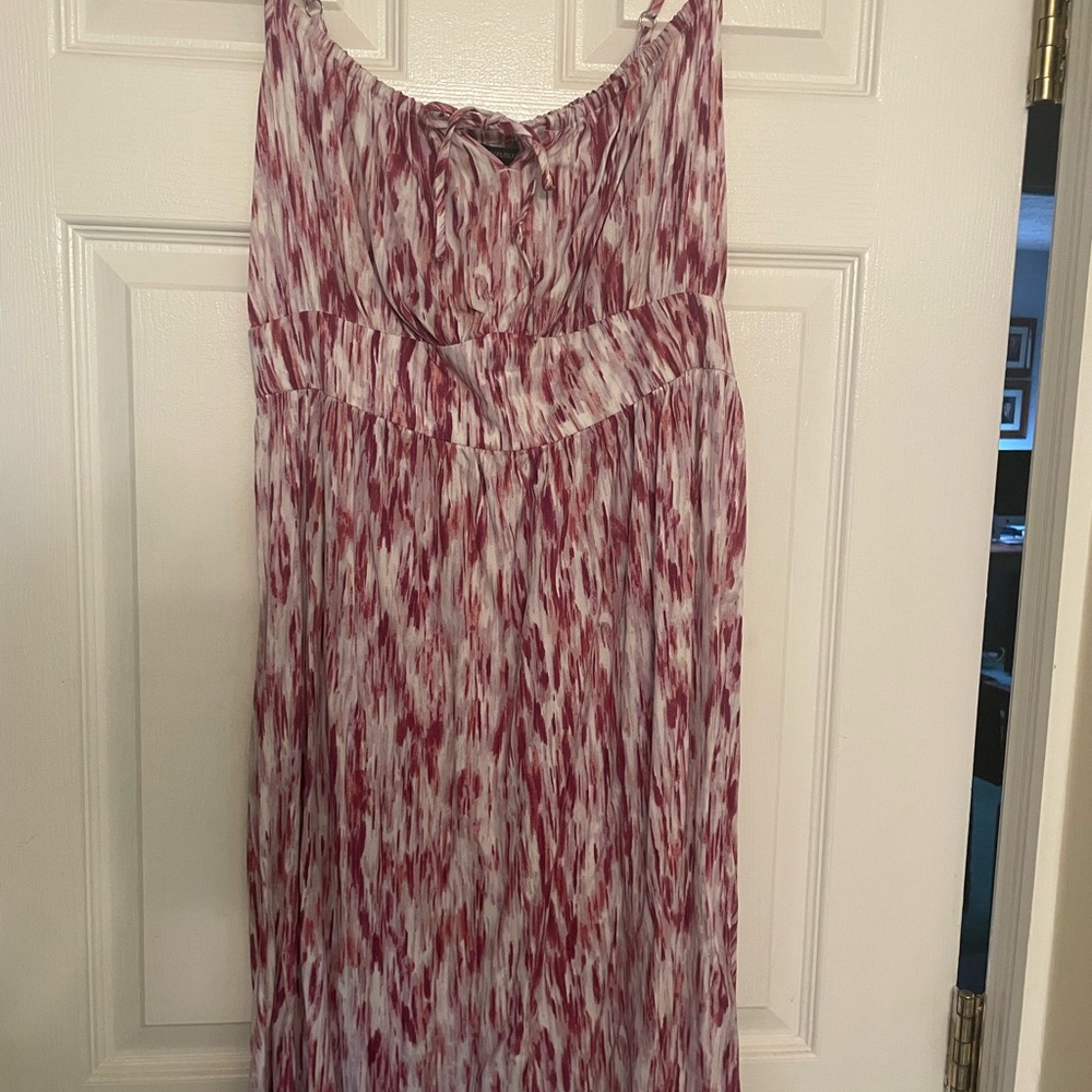 Banana Republic Mauve and White Dress